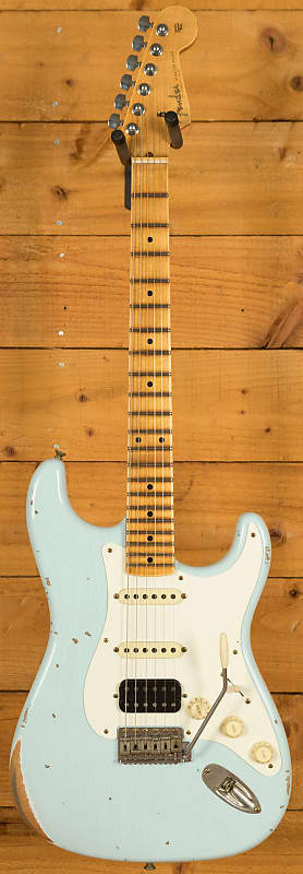 ★Custom HardRelic SonicBlue Stratocaster Fender Custom Shop 1960 Stratocaster Heavy Relic - Aged Sonic Blue