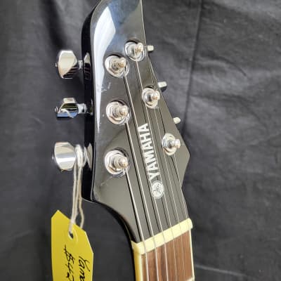 Yamaha RGX 320 FZ Electric Guitar - Black Gloss image 6