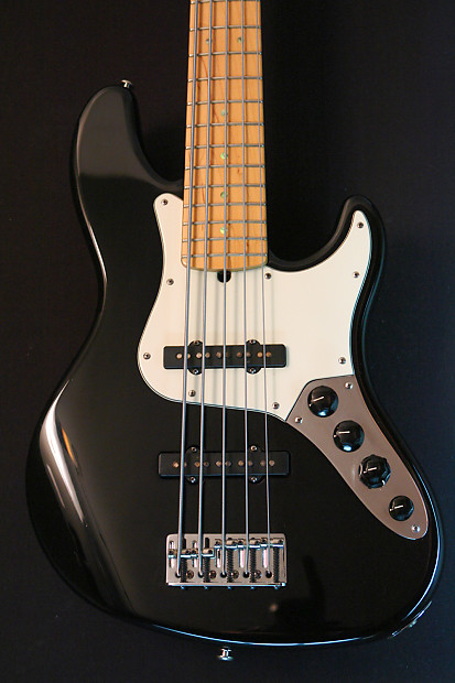 Fender American Deluxe Jazz Bass V 2002 Black