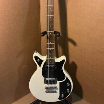 First Act Garage Master Limited Edition Volkswagen Electric Guitar