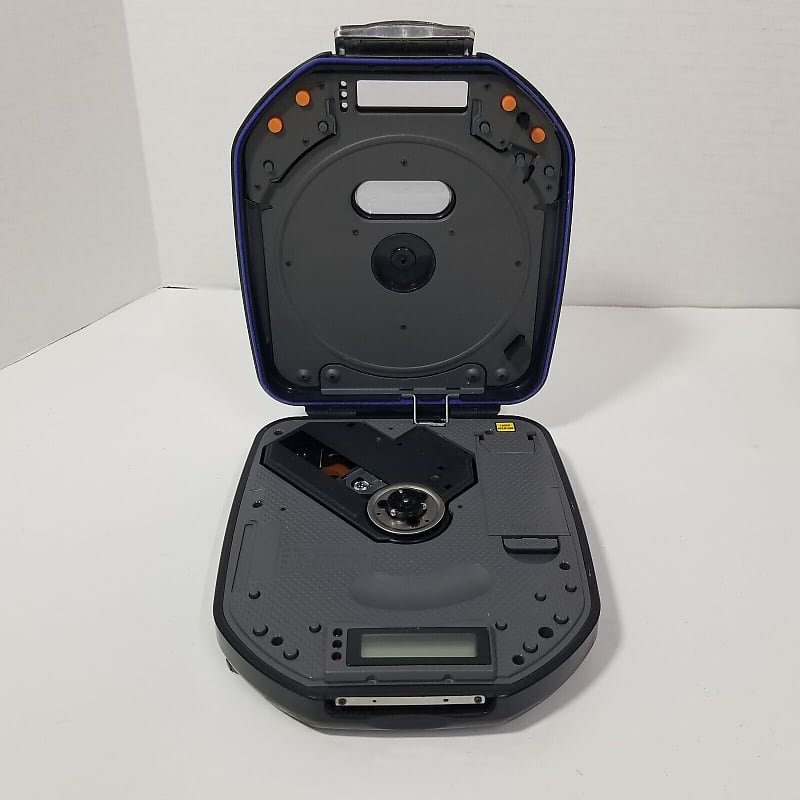 Portable CD Player Aiwa Cross Trainer 10 Second EASS XP-SP800 Sport CD  player