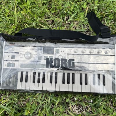 Korg Micro (Limited edition) Crystal translucent