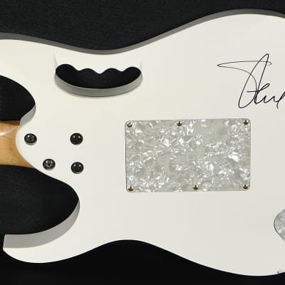 Ibanez Steve Vai Owned/Signed JEM JEM7V-WH White Electric Guitar w/ OHSC LI Practice Guitar image 7