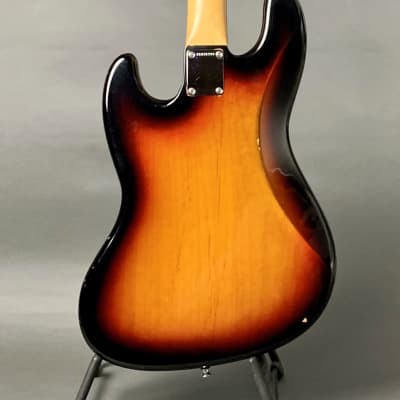 Fender American Original 60’s Jazz Bass 2018 - 3-Color Sunburst image 7