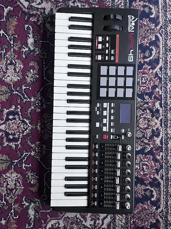 独創的 Akai MPK 49 鍵盤楽器 - www.softwareskills.eu