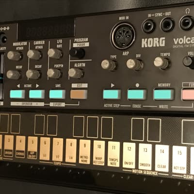 Korg Volca FM V1 Synthesizer