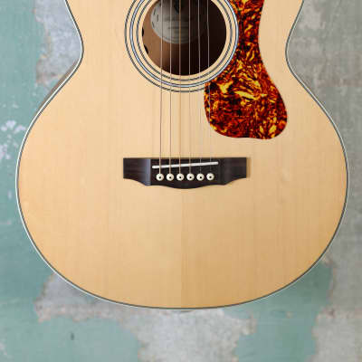 Guild Westerly Collection Jumbo Junior with Mahogany Back and Sides and Pau Ferro Fretboard - Natural image 2