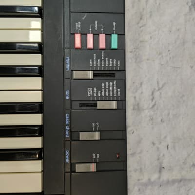 Casio PT-100 32-Key Mini Keyboard image 4