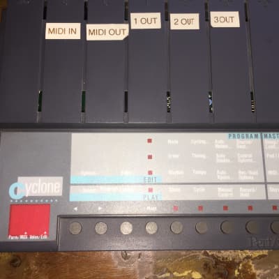 Oberheim Cyclone_MIDI Arpeggiator - 1989 image 13
