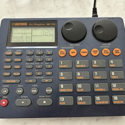 Boss DR-770 Dr. Rhythm 1999 - 2004 - Blue