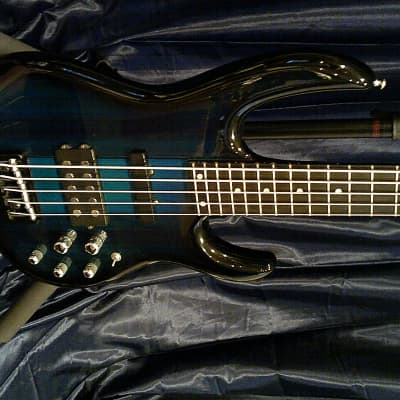 CARVIN *5-String Bass Guitar *NECK-THRU*ACTIVE-TONE *Gig-Bag*Made-in-USA* image 8