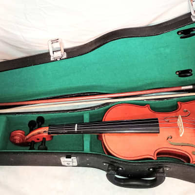 Unmarked 1/2 VIOLIN WITH BOW & CASE - Natural Gloss image 3