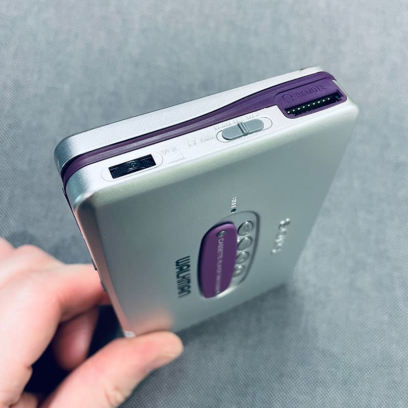SONY カセットウォークマン WM-EX999 パープル SONY カセットウォークマン WM-EX999 パープル
