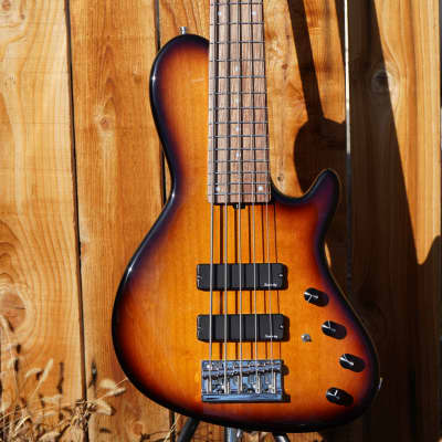Sadowsky Masterbuilt 24-Fret Single Cut Bass Red Alder Body '59 Burst 5-String Bass w/ Gig Bag image 5