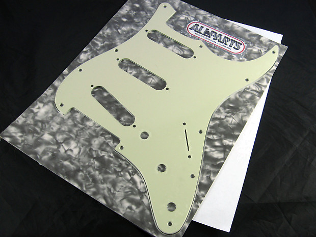 PG-0552 11-hole Pickguard for Stratocaster®