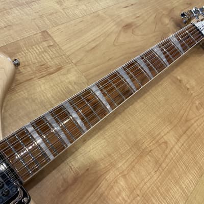 Rickenbacker 360/12 2023 12-String 21-Fret Version Electric Guitar MapleGlo image 9