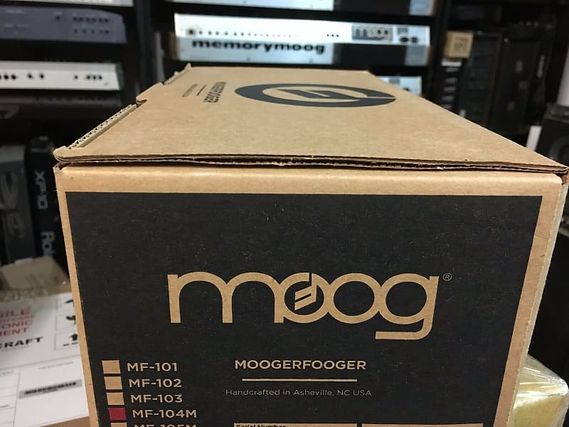 Moog Moogerfooger MF-104M Analog Delay | Reverb Moog Moogerfooger MF-104M Analog Delay | Reverb