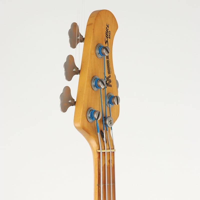 9/1迄！【プレアーニー】MusicMan Sabre Fretless 1983 Pre Ernie Ball Music Man Sabre Bass | Guitar Chimp