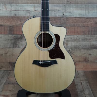 214ce Plus 6-String | Sitka Spruce Top | Layered Rosewood Back and Sides | Tropical Mahogany Neck | West African Crelicam Ebony Fretboard | Expression System® 2 Electronics | Venetian Cutaway | Aerocase image 1