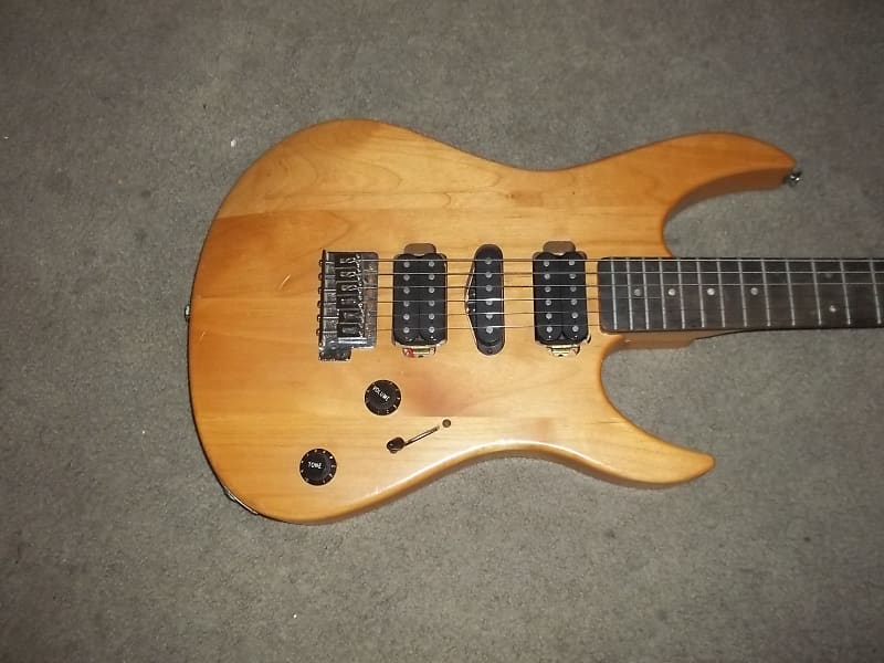 Yamaha RGX 121D Natural Strat Guitar 1996