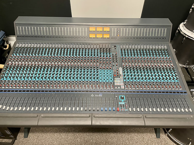 AMEK Media 51 40Channel Inline Recording / Mixing Console Reverb