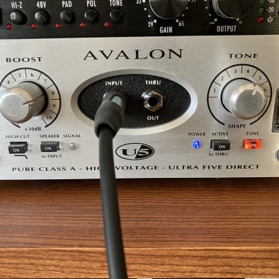 Avalon U5 Direct Box / Instrument Preamplifier 2010s - Silver image 2
