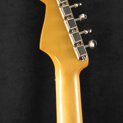 Fender Robert Cray Stratocaster 3-Color Sunburst Rosewood Fingerboard image 5
