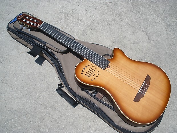 Godin multiac grand concert duet on sale