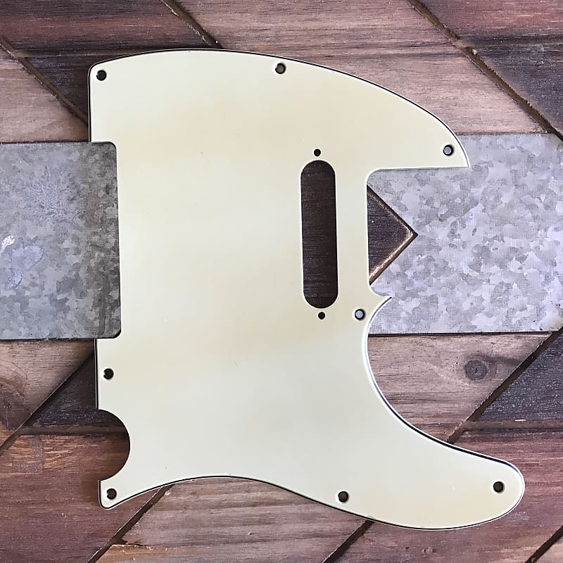 Real Life Relics Mint Green Telecaster® Pickguard 3 Ply 8 