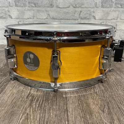 Sonor Force 2005 14” x 5.5” Birch Shell 8 Lug Snare Drum