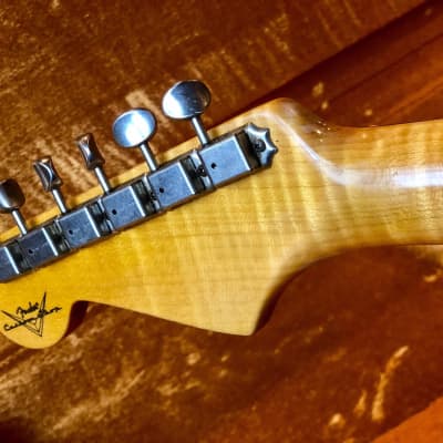 1963 Fender Custom Shop w/Flamed Neck* Stratocaster Relic 3-color sunburst "The 63" 2015 image 22