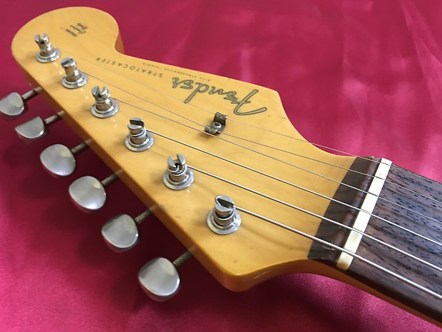 Fender Japan ST62-TX Stratocaster '62 Vintage Reissue 3TS