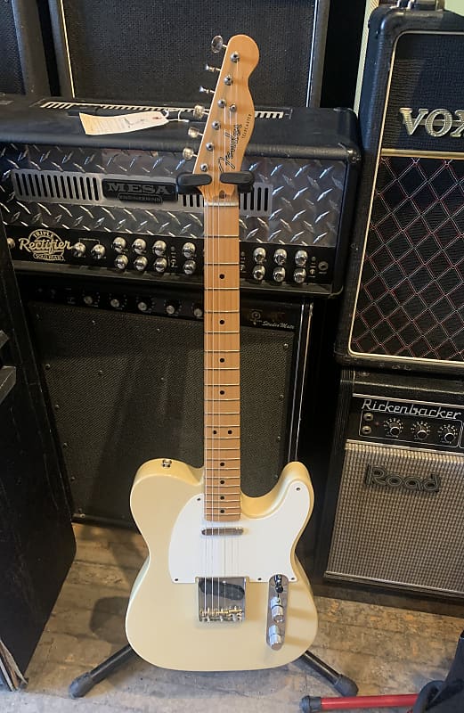 Fender Classic Player Baja Telecaster | Reverb Canada