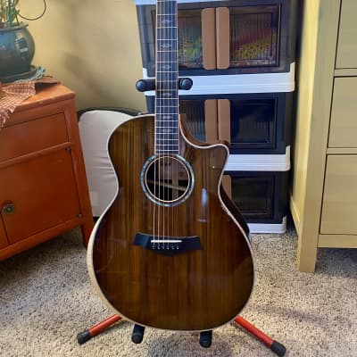 Taylor Guitar - Custom Grand Auditorium Custom GA 2022-23’ - Sinker Redwood Top, Ziricote Back and Sides, Maple Binding image 1