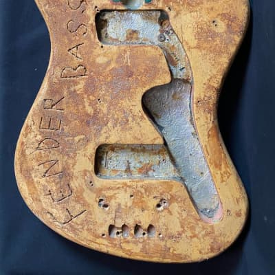 Wandre Davoli Cobra Bass body and neck image 9