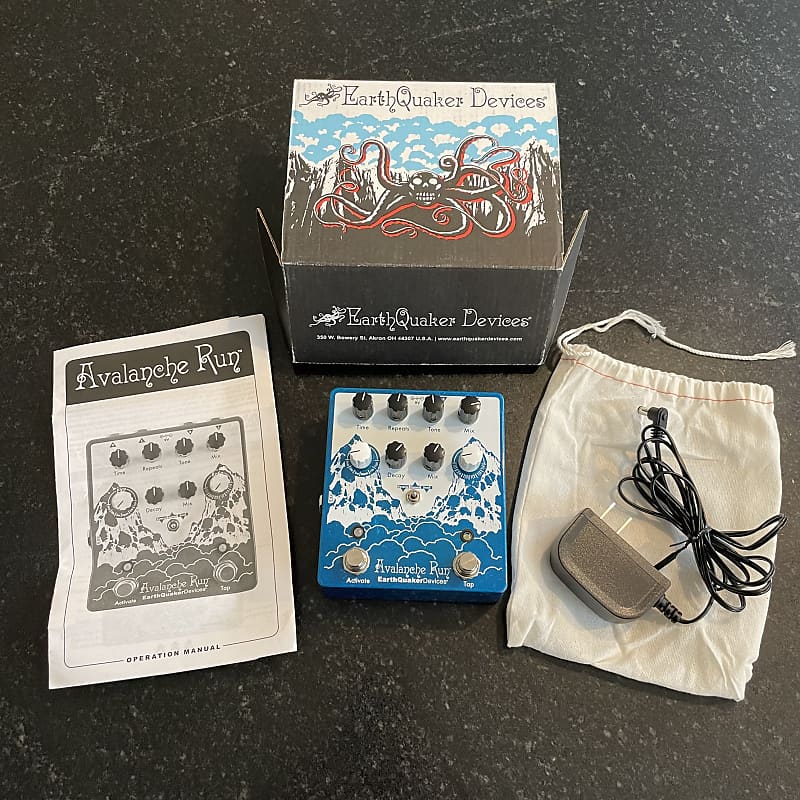 EarthQuaker Devices Avalanche Run Stereo Reverb & Delay with Tap Tempo V2