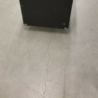 Ampeg SVT-410HEN Classic Series 500-Watt 4x10" Bass Speaker Cabinet image 3