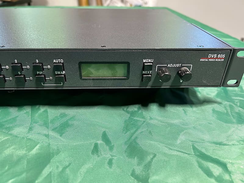 Extron DVS 605 Mid 2010s Gray Reverb