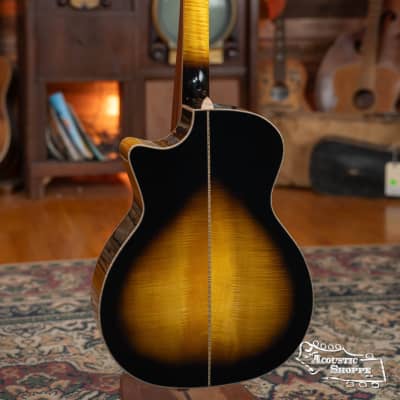 Eastman AC622CE-SB European Spruce/Flamed Maple w/ Soundport, Chamfered Edge, and LR Baggs Pickup #8499 image 9