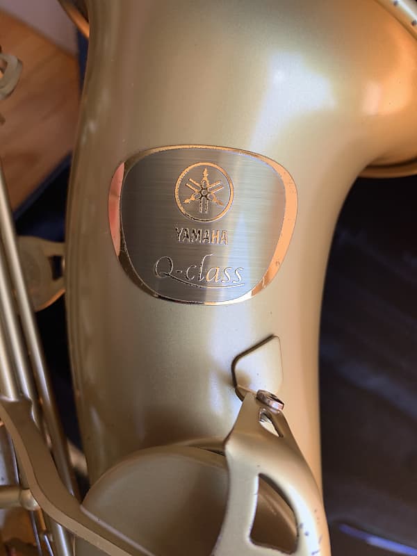 Yamaha QClass 19902000 Gold Mate Reverb