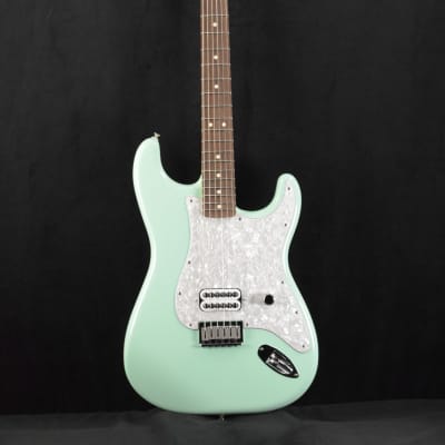 Mint Fender Limited Edition Tom DeLonge Stratocaster Surf Green Rosewood Fingerboard image 2
