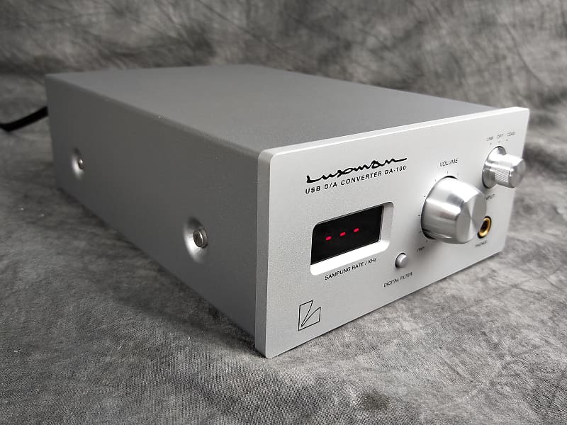 Luxman DA-100 USB D/A Converter In Excellent Condition