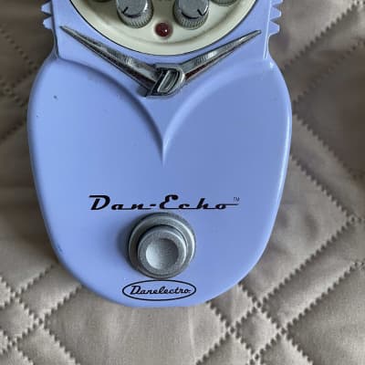 Danelectro Dan Echo 2000s - Lavender for sale