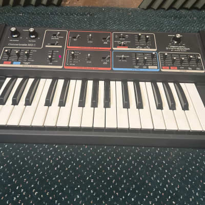 *Vintage* 1983 Realistic by Moog USA Concertmate MG-1  - Analog Synthesizer Keyboard