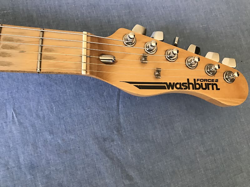 レア　不思議な日本製　８０年代　Terada　エレアコ　Washburn? 1980's Washburn Force 2 Electric Guitar - Japan | Reverb