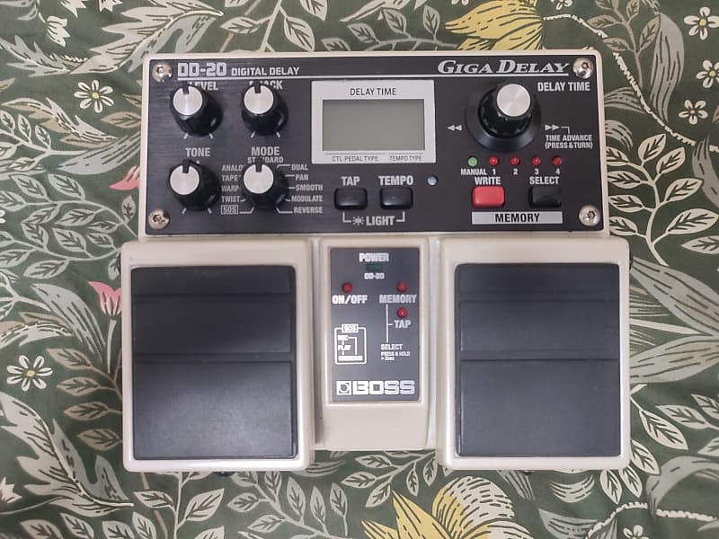 Boss DD-20 Giga Delay