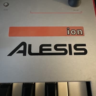 Alesis Ion 49-Key Analog Modeling Synthesizer 2000s - Silver