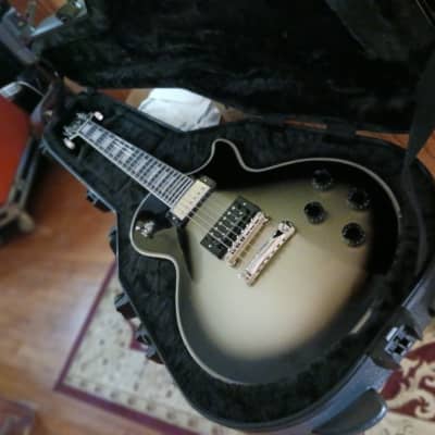 Epiphone Les Paul Custom Adam Jones Art Collection 2022-2023 - Silverburst