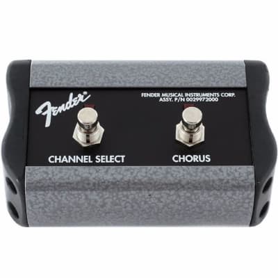 FENDER - 2-Button Footswitch: Channel / Chorus On/Off with 1/4 Jack - 0994057000 image 2