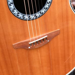 Very Nice 1977 Ovation Matrix 1132-4 Natural Happy Holidays